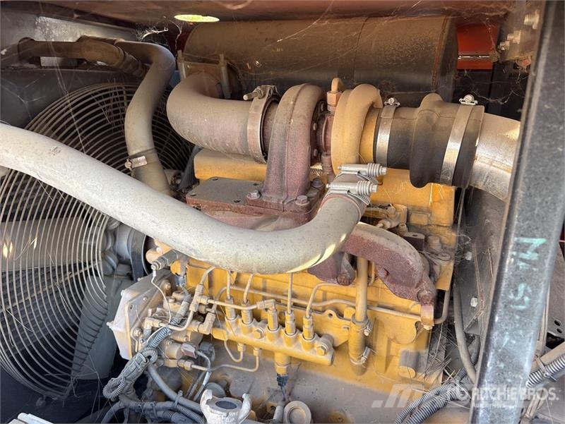 Mobile Air Compressor (Inoperable) 콤푸레샤