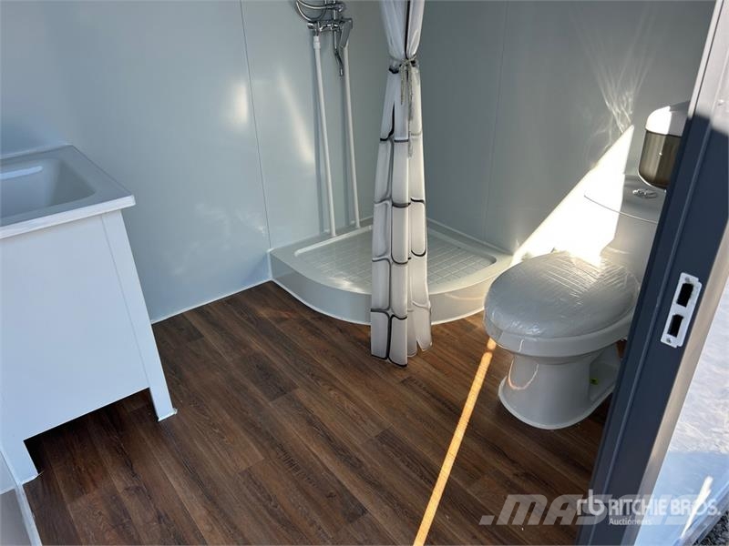 Mobile Toilet MT 6 ft 10 in x 6 ft 2 in Skid-Mount その他部品