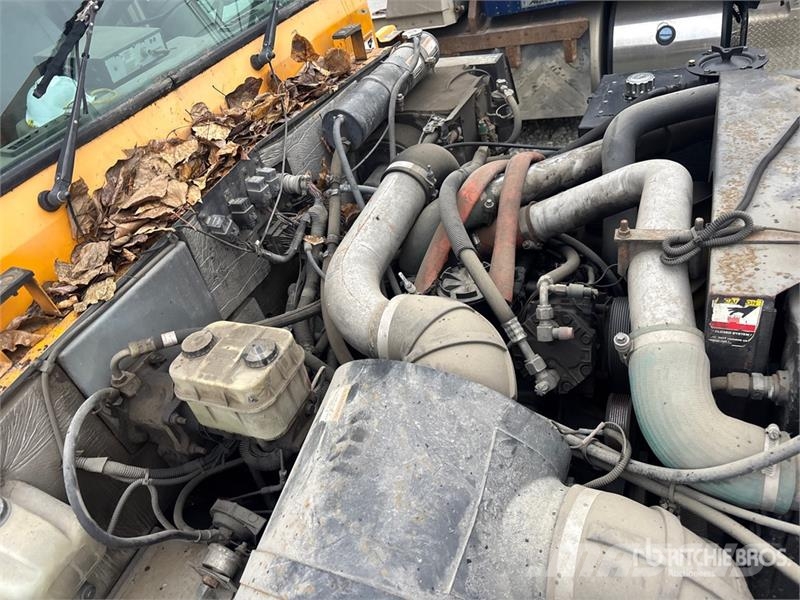 Mobile Topgun M9D Sweeper Truck Sweeper trucks
