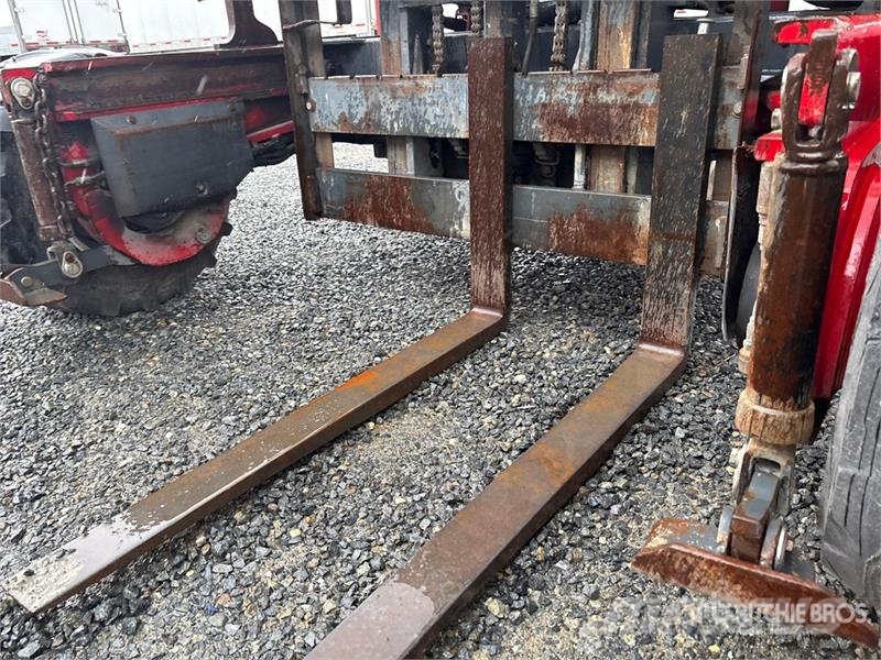 Moffett M5000 Wózki widłowe montowane do pojazdów