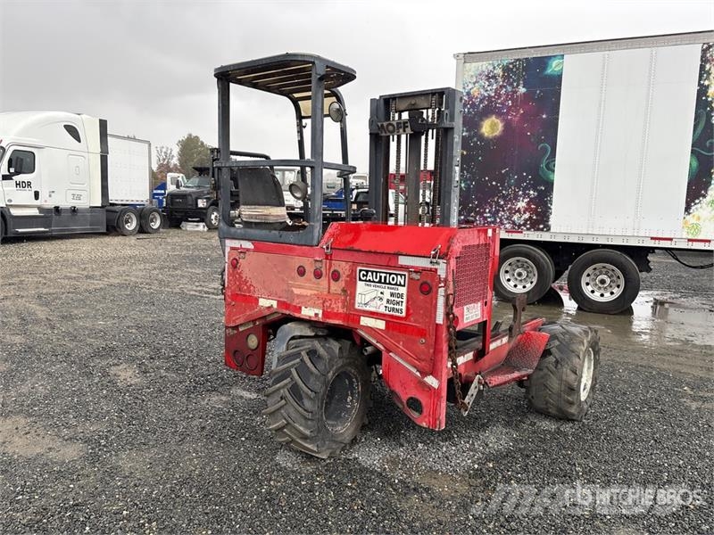 Moffett M5000 Wózki widłowe montowane do pojazdów