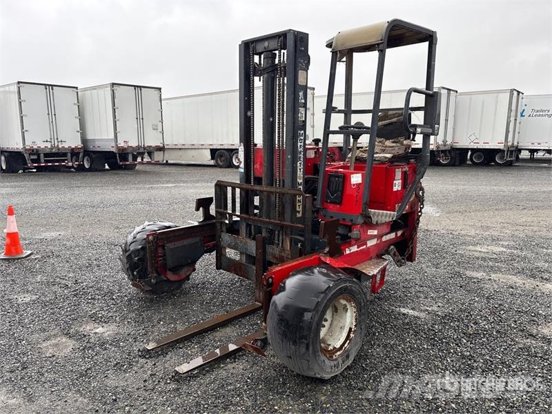 Moffett M5000 Wózki widłowe montowane do pojazdów
