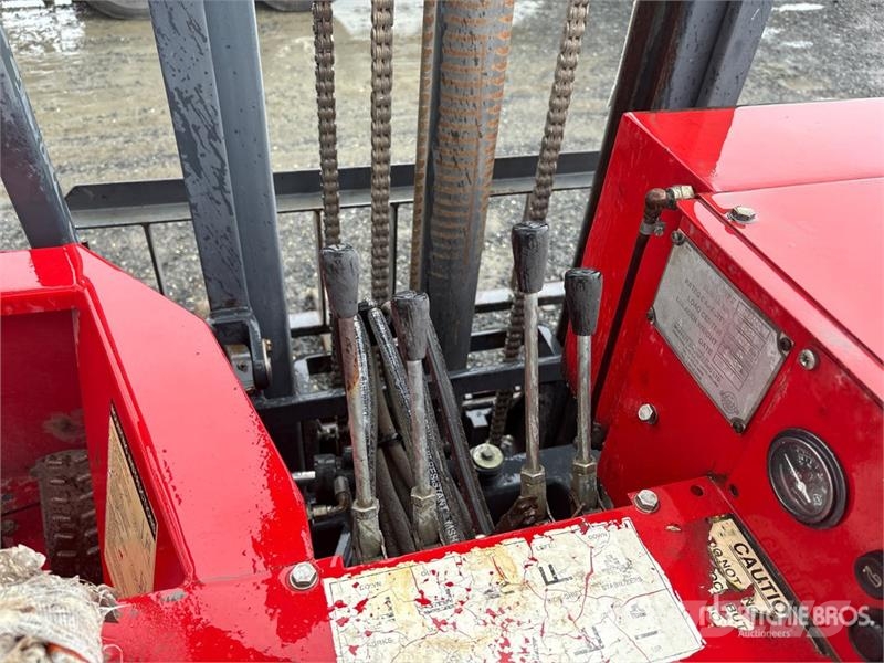 Moffett M5000 Wózki widłowe montowane do pojazdów