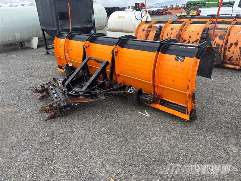  Monroe 12 ft 2 Way Snow Plow - Fits Truck スノーブレードとプラウ