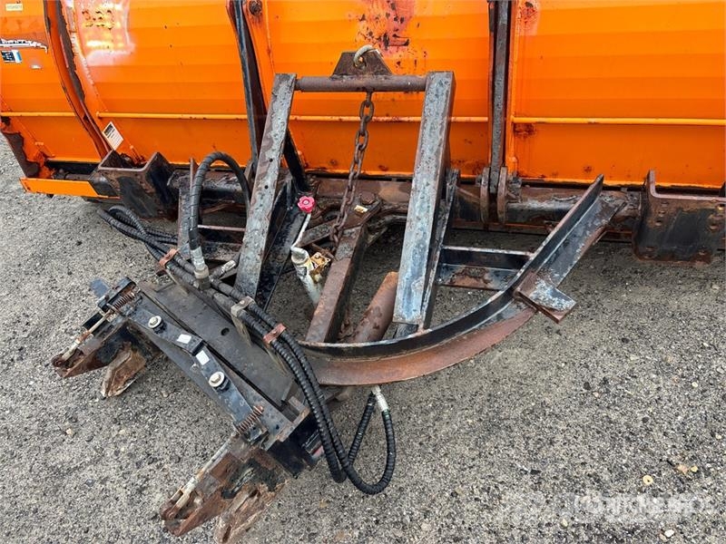  Monroe 12 ft Snow Plow - Fits Truck Snøploger- og skjær