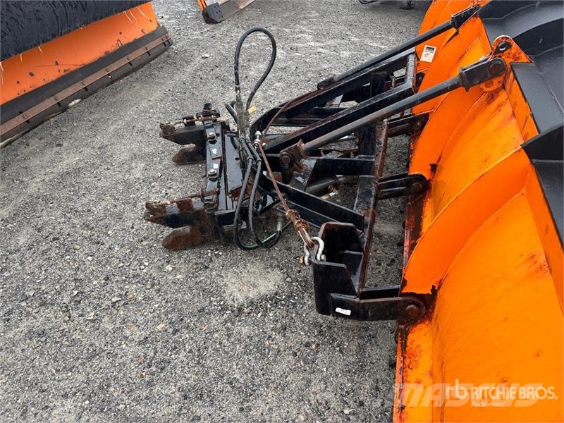  Monroe 12 ft Snow Plow - Fits Truck Snøploger- og skjær