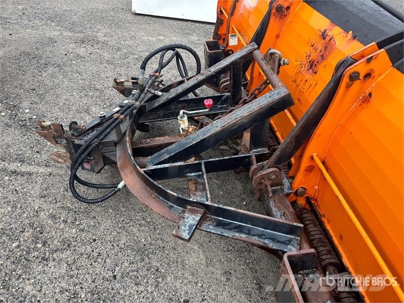  Monroe 12 ft Snow Plow - Fits Truck Snøploger- og skjær