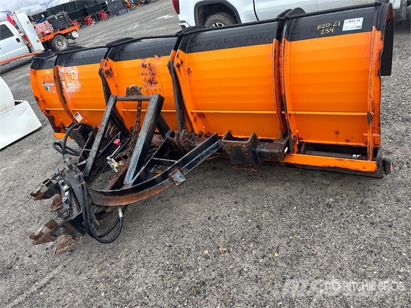  Monroe 12 ft Snow Plow - Fits Truck Snøploger- og skjær