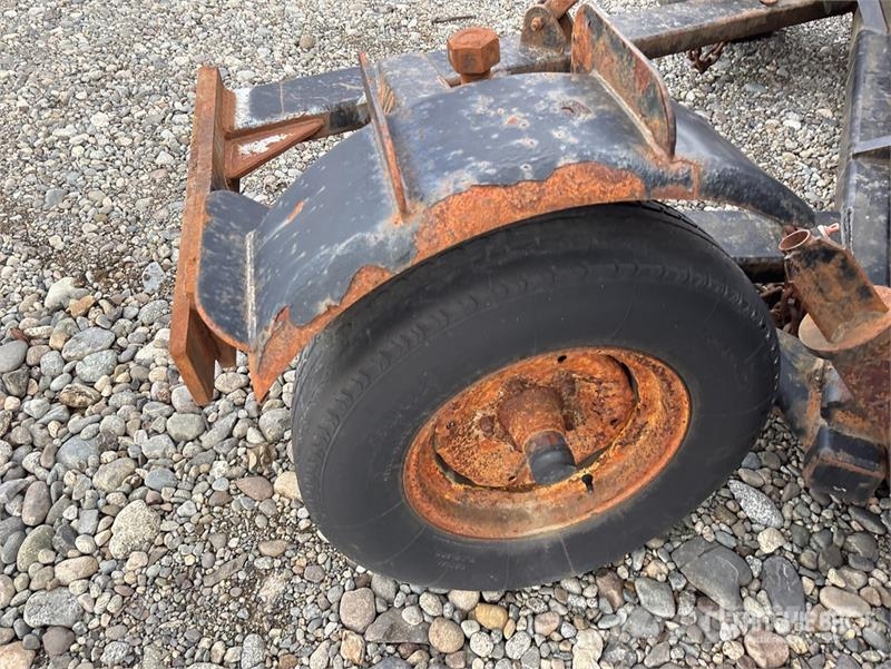 Monroe 13 ft 6 in Reversing Snow Plow Sniježne daske i plugovi
