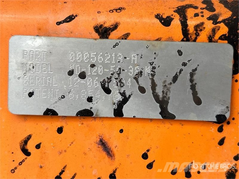 Monroe MD-120-50-38.MS Salt Spreader معدات نشر الرمال والملح