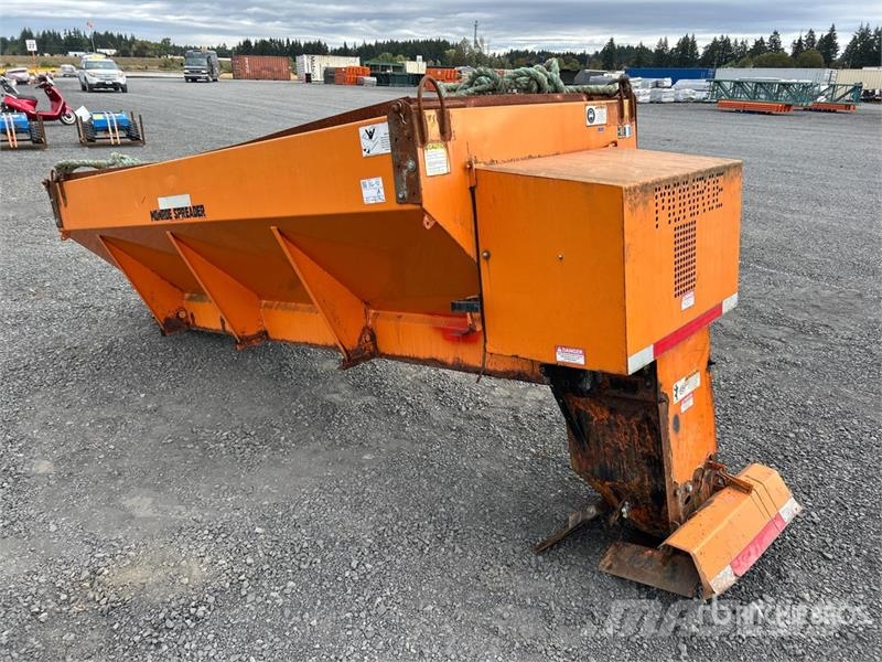 Monroe MD-120-50-38.MS Salt Spreader معدات نشر الرمال والملح