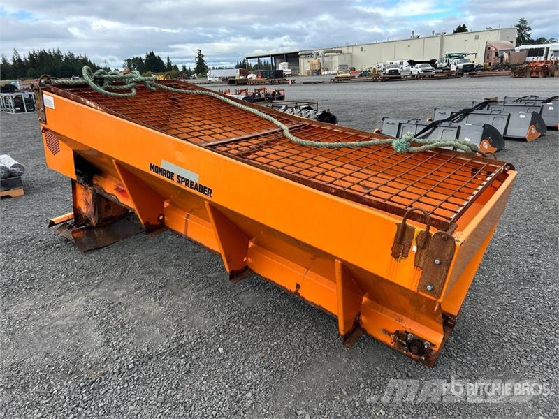 Monroe MD-120-50-38.MS Salt Spreader معدات نشر الرمال والملح