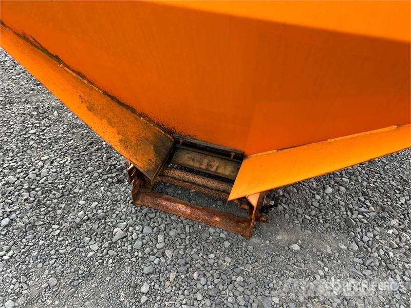 Monroe MD-120-50-38.MS Salt Spreader معدات نشر الرمال والملح