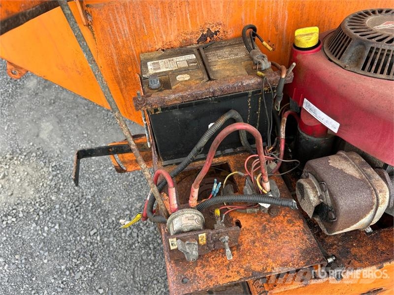 Monroe MD-120-50-38.MS Salt Spreader معدات نشر الرمال والملح