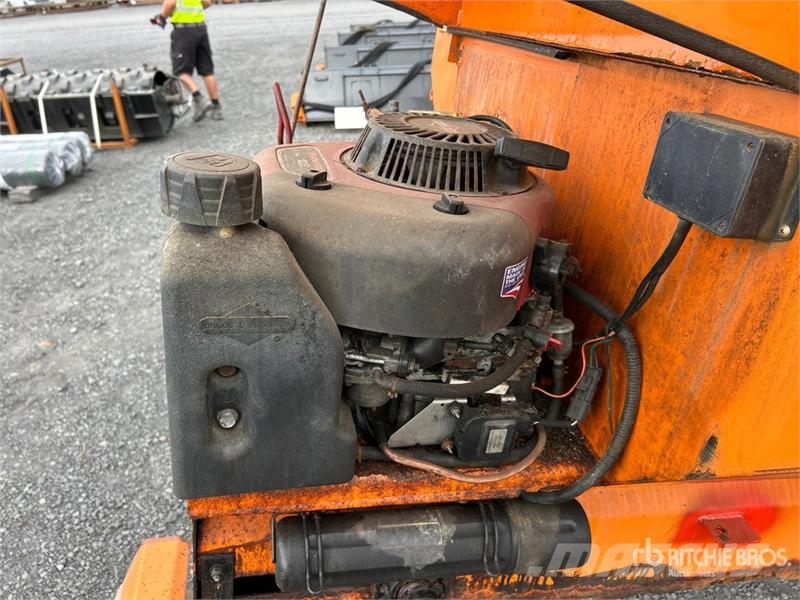 Monroe MD-120-50-38.MS Salt Spreader معدات نشر الرمال والملح