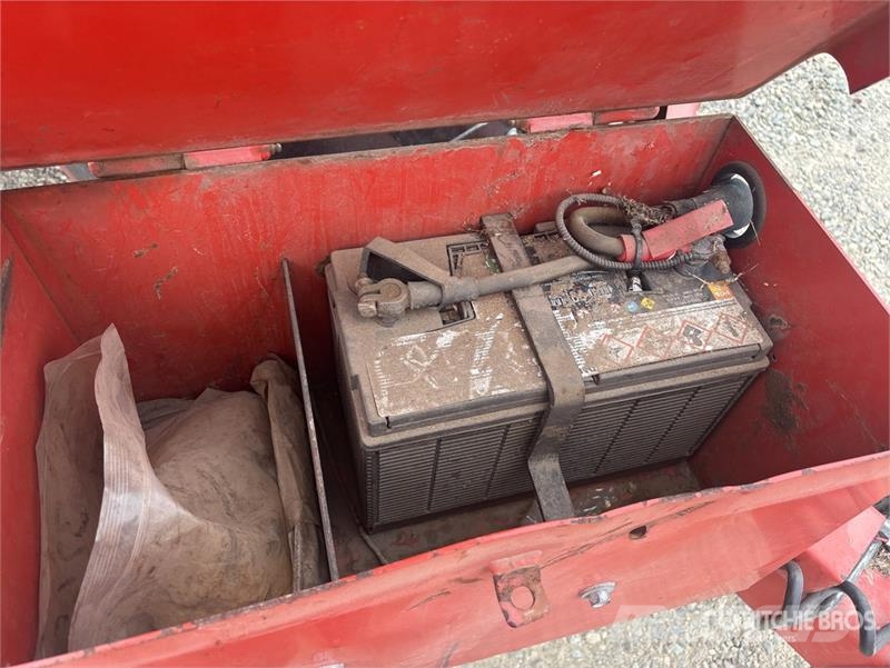 Morbark 1215 Tow-Behind Wood Chipper Estilhaçadoras florestais