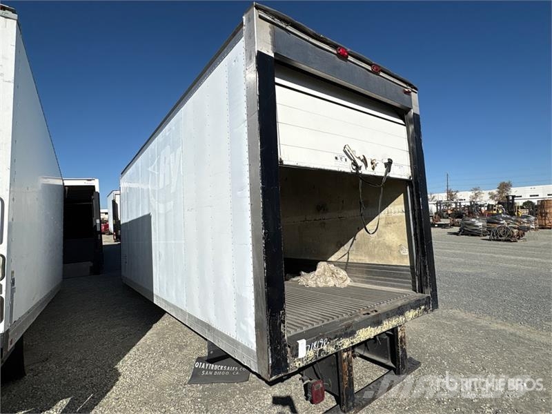 Morgan Corporation Refrigerated Van 22 ft 6 in Body Fourgon
