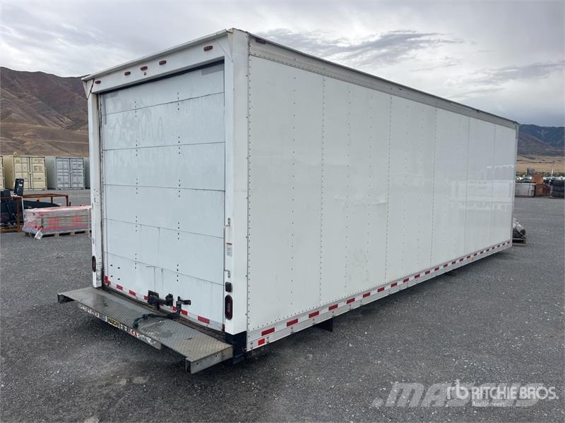 Morgan GVSDQ9124096 26 ft Box Truck Body Транспорт - Інші