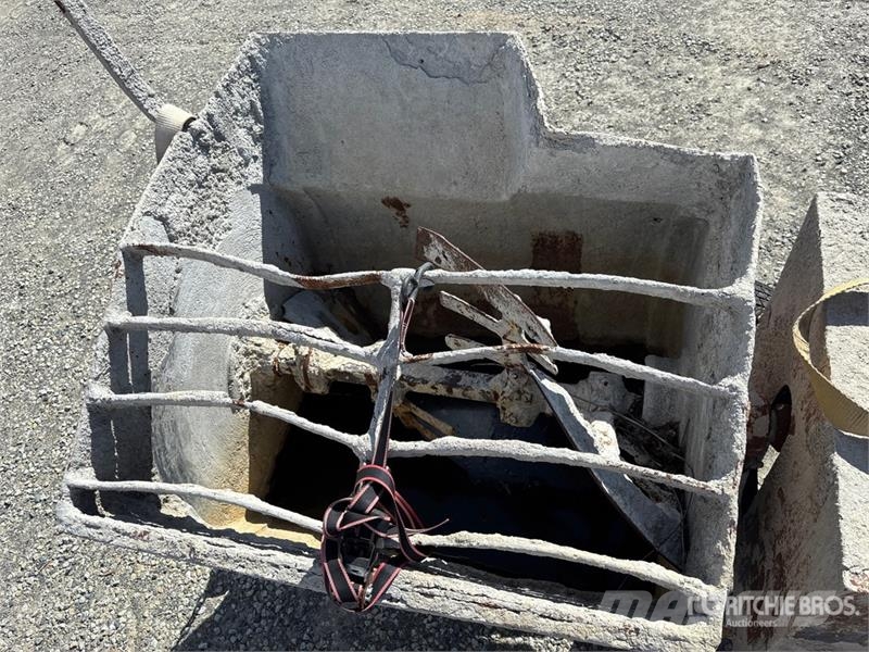 Mortar and Grout Mixer (Inoperable) Бетоносмесители