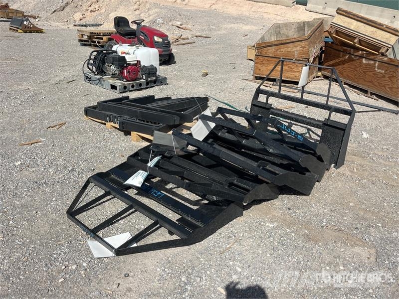 Mower King SA 48 in Qty of 6 Skid Steer Forks (Unu Garfos