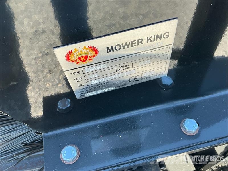  Mower King SSAB72 72 in Skid Steer Broom (Unused) Četke