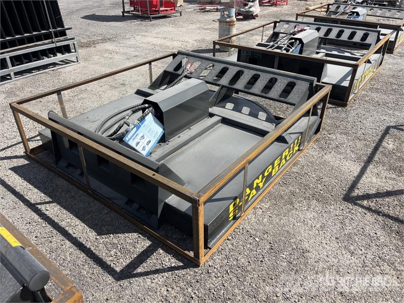Mower King SSRC 72 in Skid Steer Brush Cutter (Unu Priključne in vlečne kosilnice
