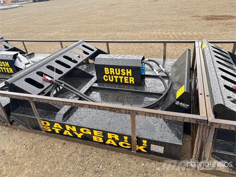 Mower King SSRC 72 in Skid Steer Brush Cutter (Unu Χορτοκοπτικά επιβίβασης και έλξης