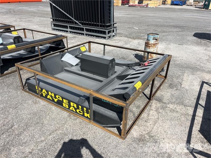 Mower King SSRC 72 in Skid Steer Brush Cutter (Unu Priključne in vlečne kosilnice