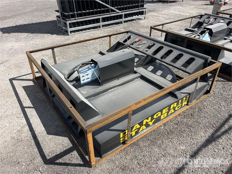Mower King SSRC 72 in Skid Steer Brush Cutter (Unu Priključne in vlečne kosilnice