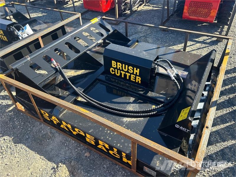 Mower King SSRC72 72 in Skid Steer Brush Cutter (U Priključne in vlečne kosilnice