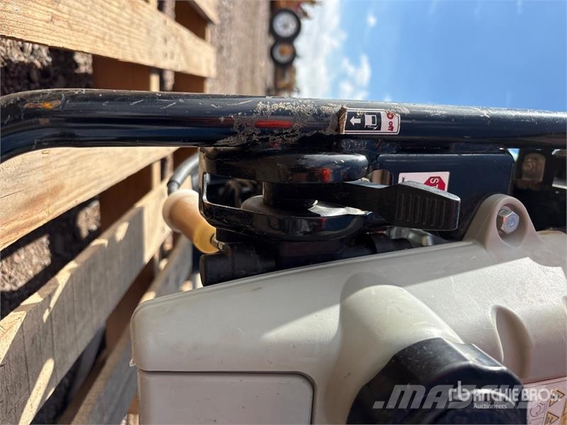 MQ MTX-70HD Jumping Jack Tamper Blietes