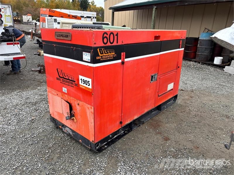 MQ Power DCA-45SSIU2 Skid-Mounted Generator Set Dízel áramfejlesztők