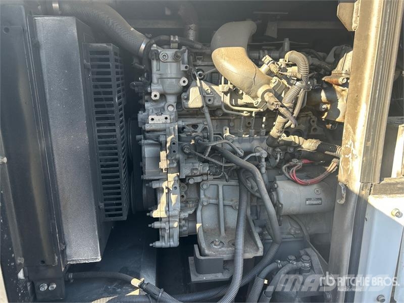 MQ Power DCA-45SSIU4 36 kW Mobile Generator Set Generadores diésel