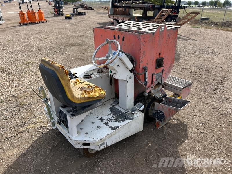 MTC SVT-300 4x2 Ride-On Trench Grout Buggy Entreprenør - Andet