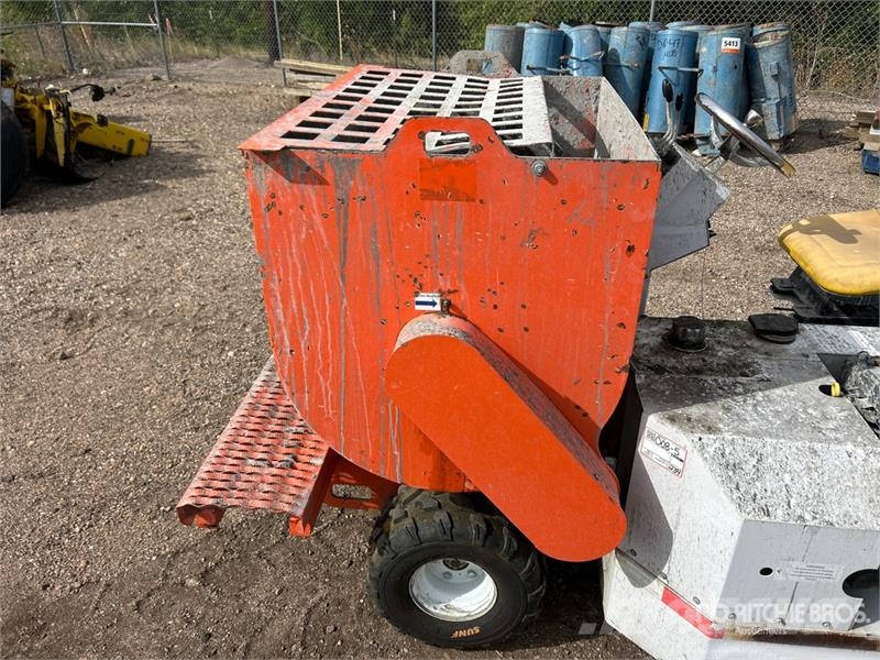 MTC SVT-300 4x2 Ride-On Trench Grout Buggy Būvniecība- Citi