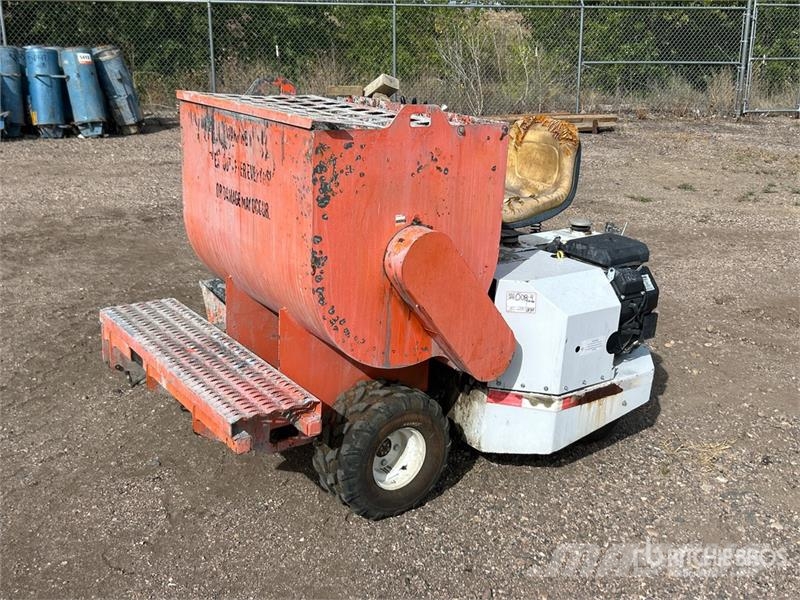 MTC SVT-300 4x2 Ride-On Trench Grout Buggy Entreprenør - Andet