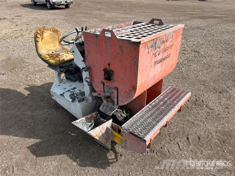 MTC SVT-300 4x2 Ride-On Trench Grout Buggy Entreprenør - Andet