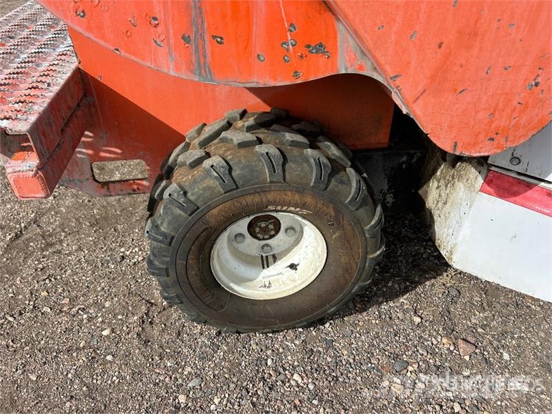 MTC SVT-300 4x2 Ride-On Trench Grout Buggy Entreprenør - Andet