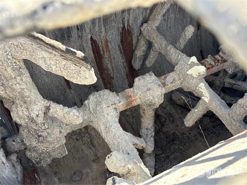 Mud Hog MH20 Mortar and Grout Mixer Other components
