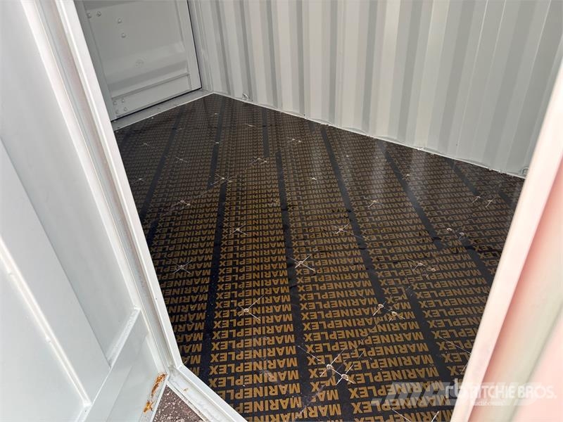 Multi-Door Storage Container (Unused) Contenedores de almacenamiento