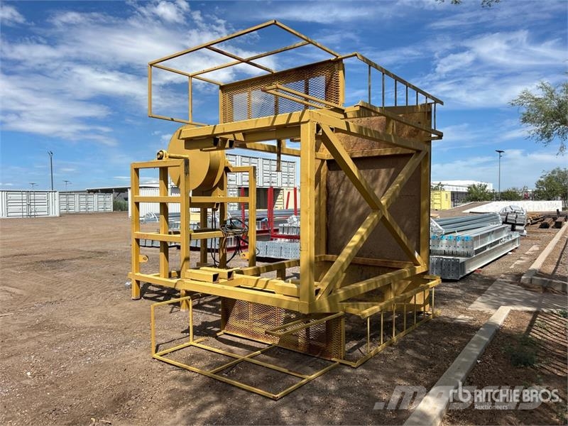  Multi Purpose Tower Platform & Hydraulic Rotating  معدات البناء - غير ذلك