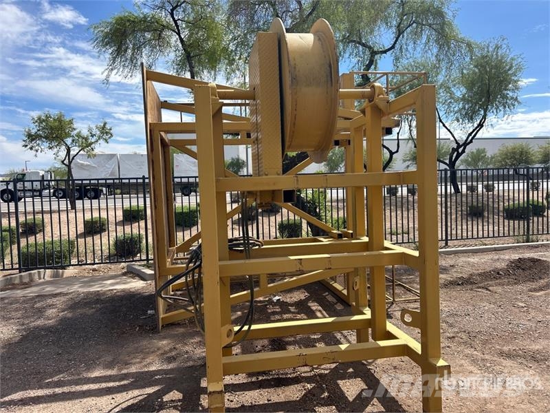 Multi Purpose Tower Platform & Hydraulic Rotating  معدات البناء - غير ذلك