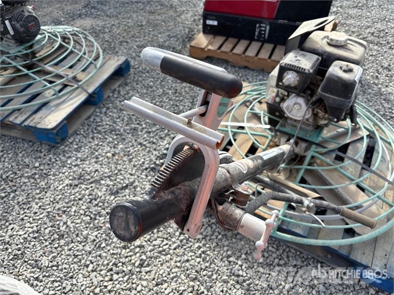 MultiQuip B46H90 Trowels