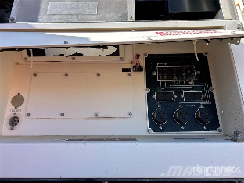 MultiQuip DCA-125SSIU4F 100 kW Mobile Generator Set Dyzeliniai generatoriai