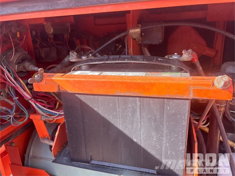 MultiQuip DCA-25SSA-I 25 kVA Skid-Mounted Generator Set Dizelski agregati