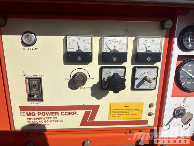 MultiQuip DCA-25SSA-I 25 kVA Skid-Mounted Generator Set Dizelski agregati