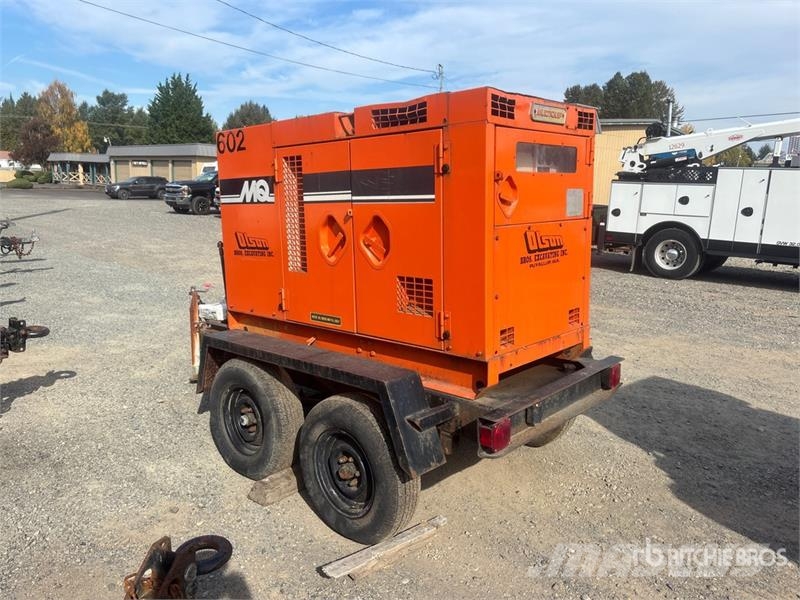 MultiQuip DCA-40ASSA-I 32 kW Mobile Generator Set (Inoperabl Generatori diesel