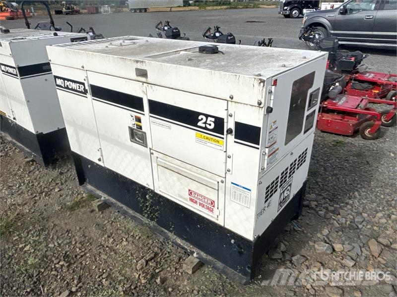 MultiQuip DCA25SSU4F 20 kW Skid-Mounted Generator Set Generadores diesel