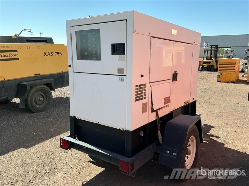 MultiQuip DCA45USI 26 kW Mobile Generator Set Diesel Generatoren