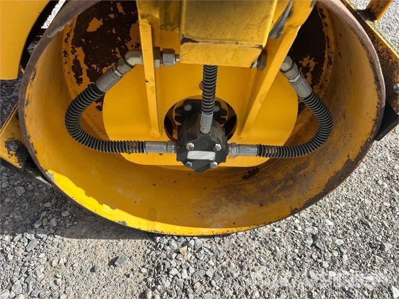 MultiQuip VR-36H Dvojni valjarji